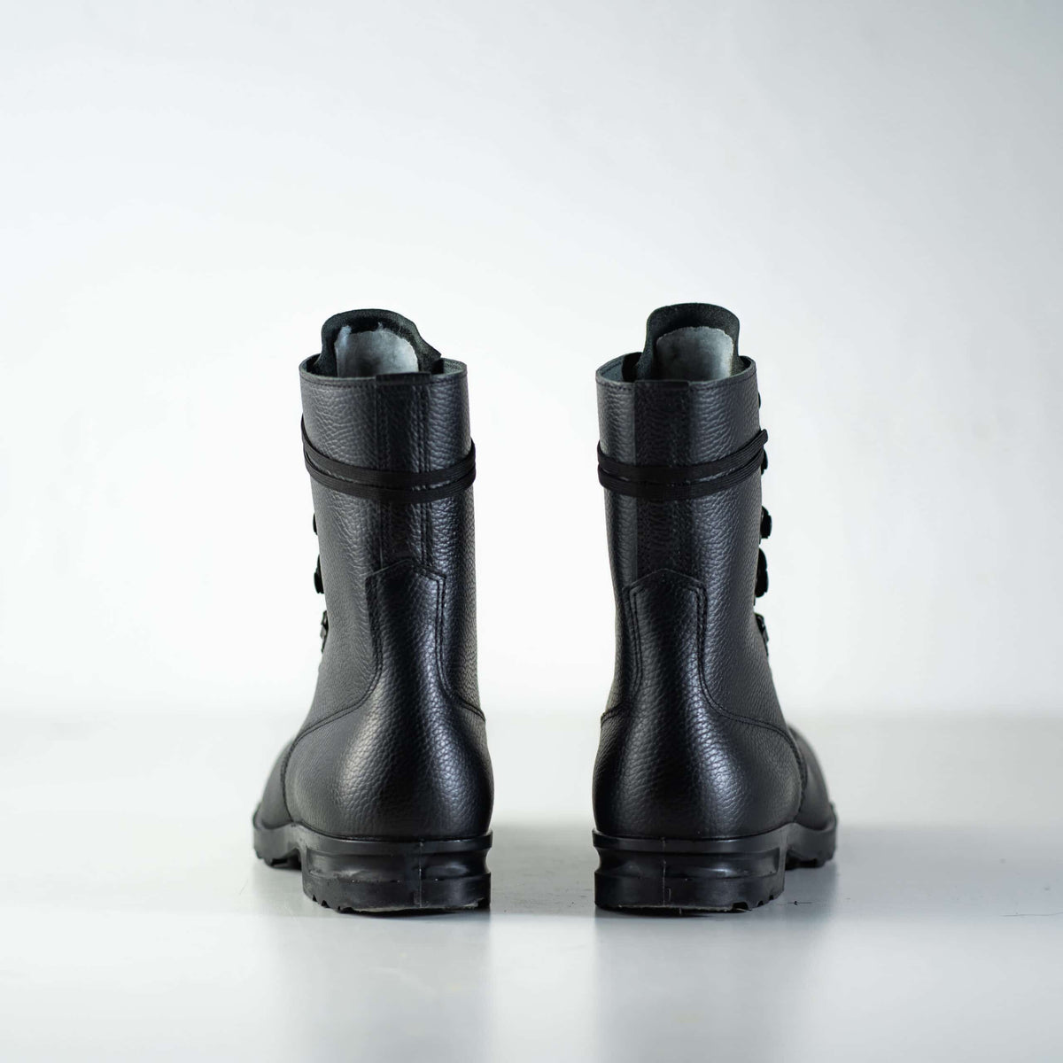 Aipi boots|Wandelaar Adventures|Hand Crafted Leather Boots
