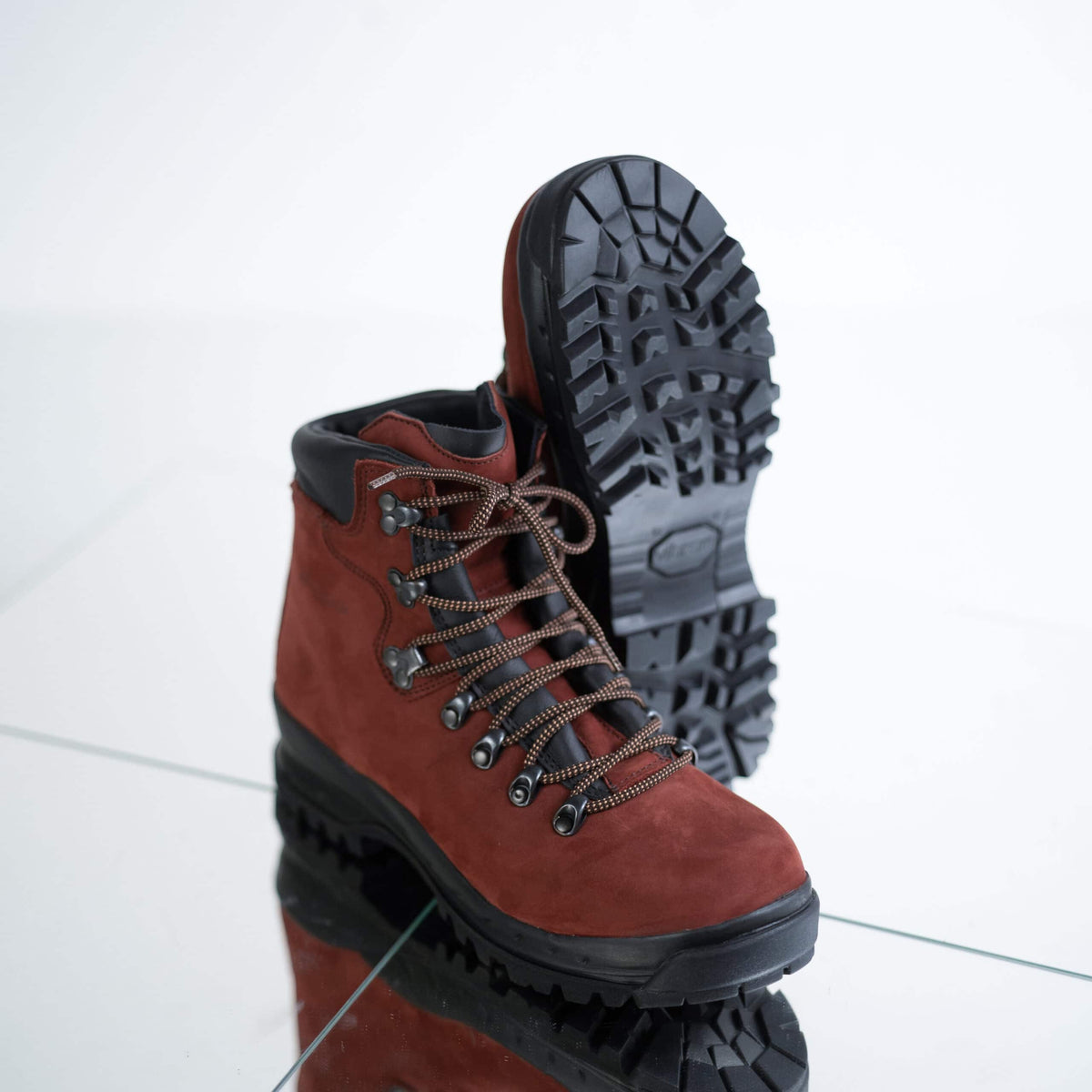 5531 Rosso Aragosta Hiking Boots - Wandelaar Adventures