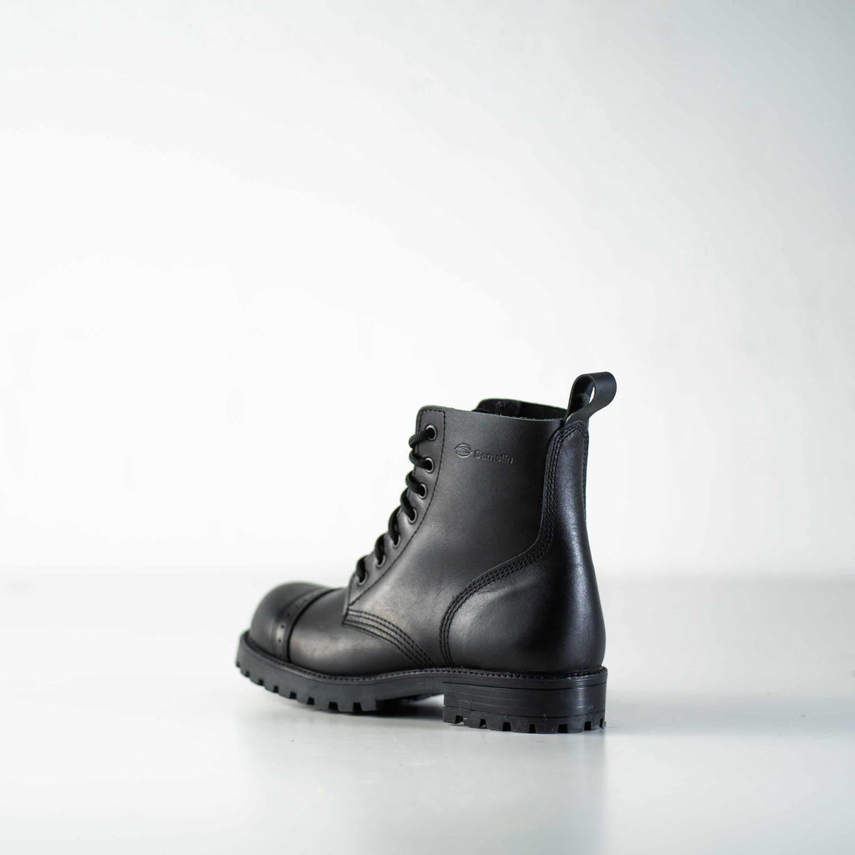 517 aka Aviator Boots - Black - Wandelaar Adventures