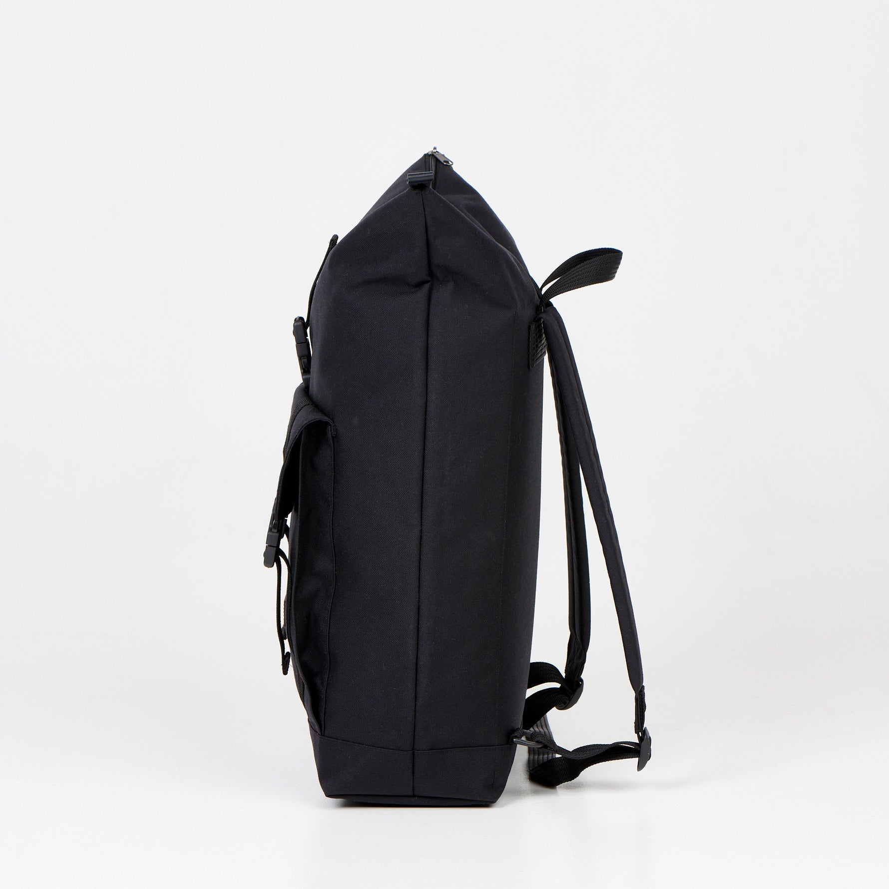 Cliff 25L Backpack - Black - Wandelaar Adventures