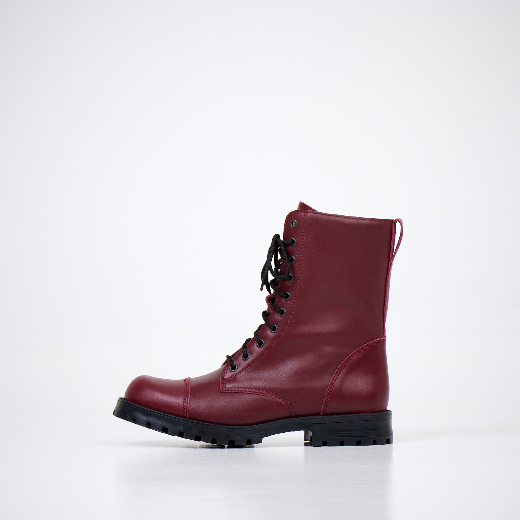 511 Burgundy with Zipper - Wandelaar Adventures