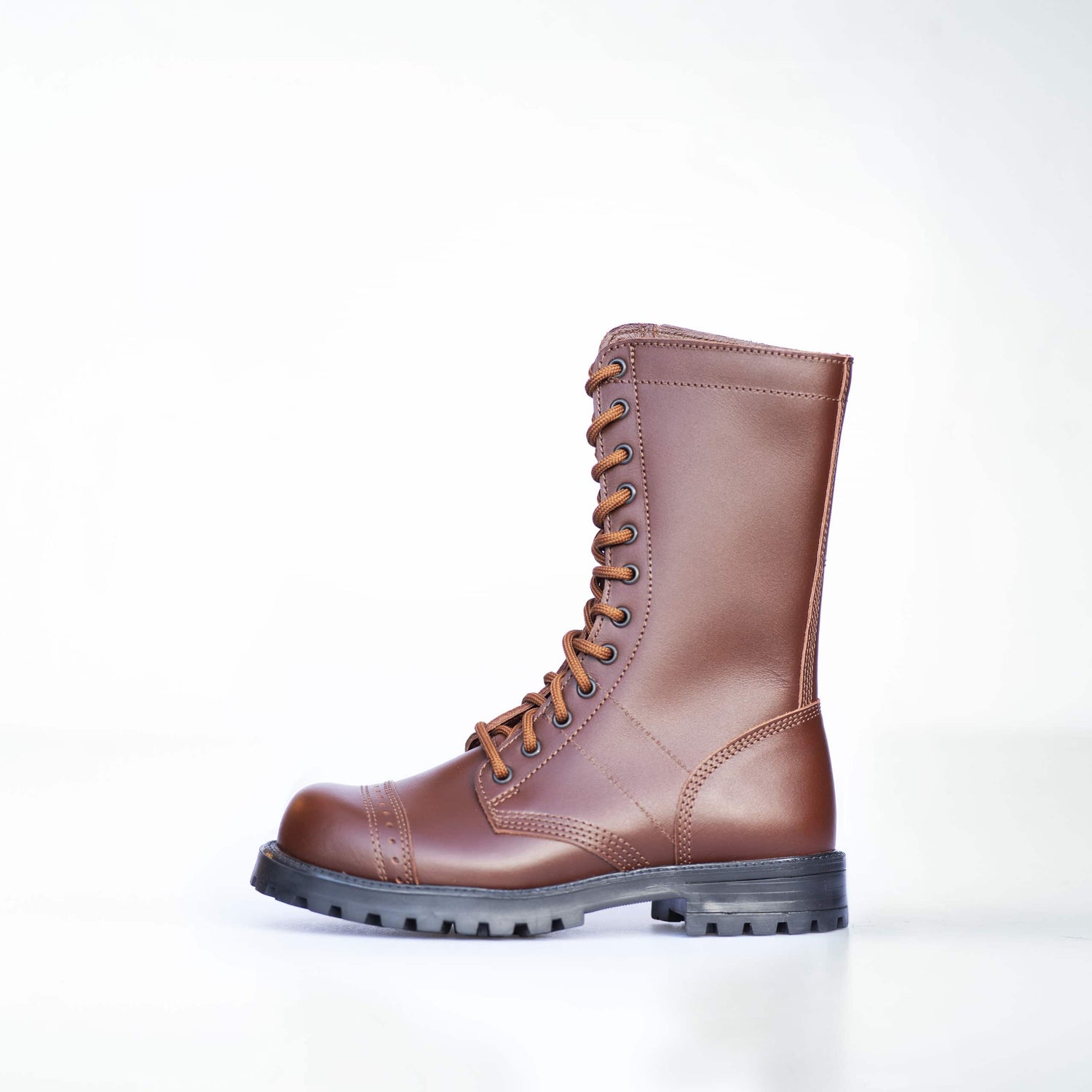 516 aka High Aviator Boots - Brown - Wandelaar Adventures